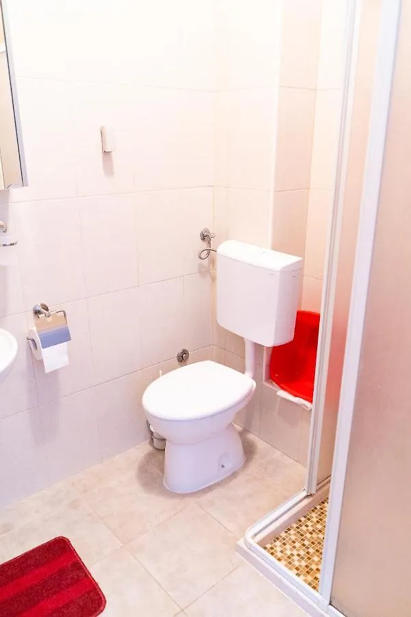 Apartment Mladen Biograd Na Moru