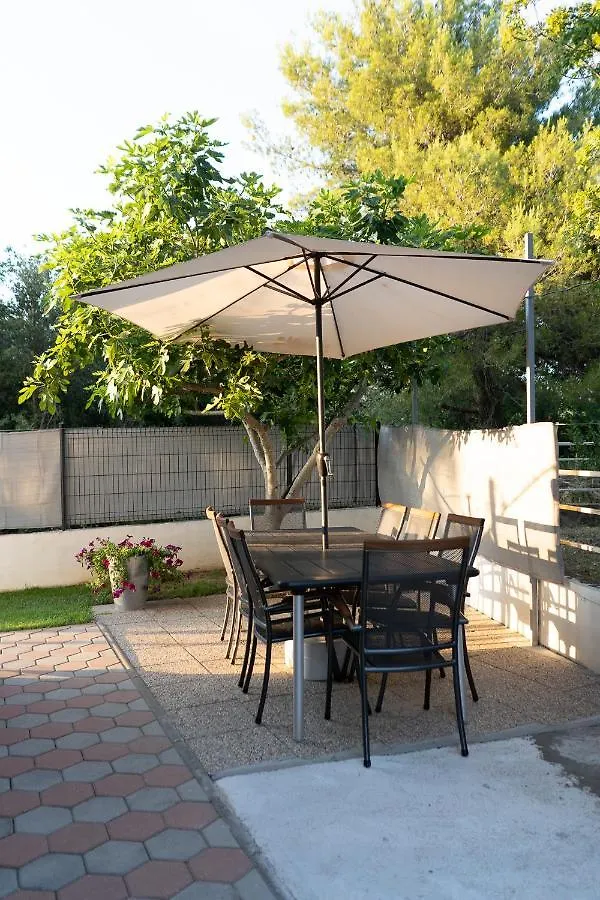 Apartment Mladen Biograd Na Moru 0*,