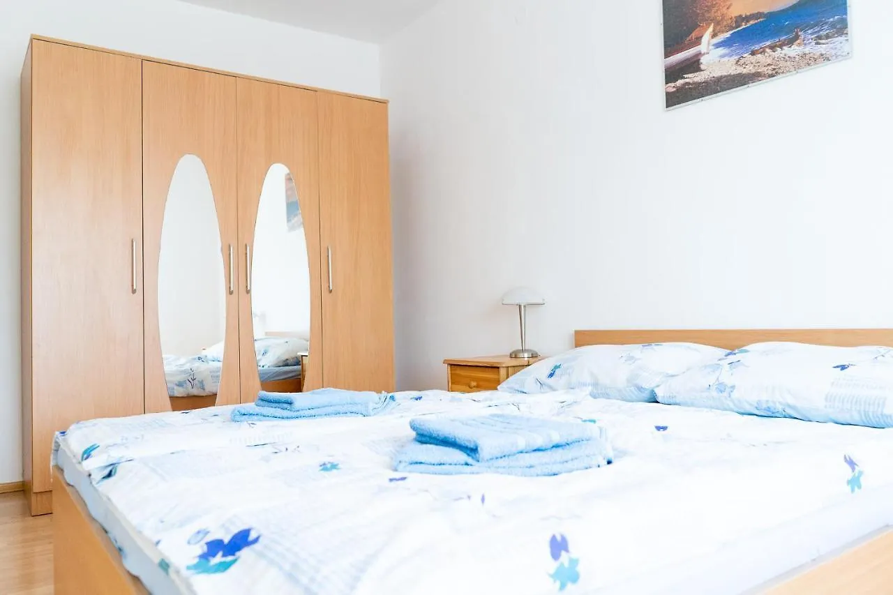 Apartment Mladen Biograd Na Moru Croatia