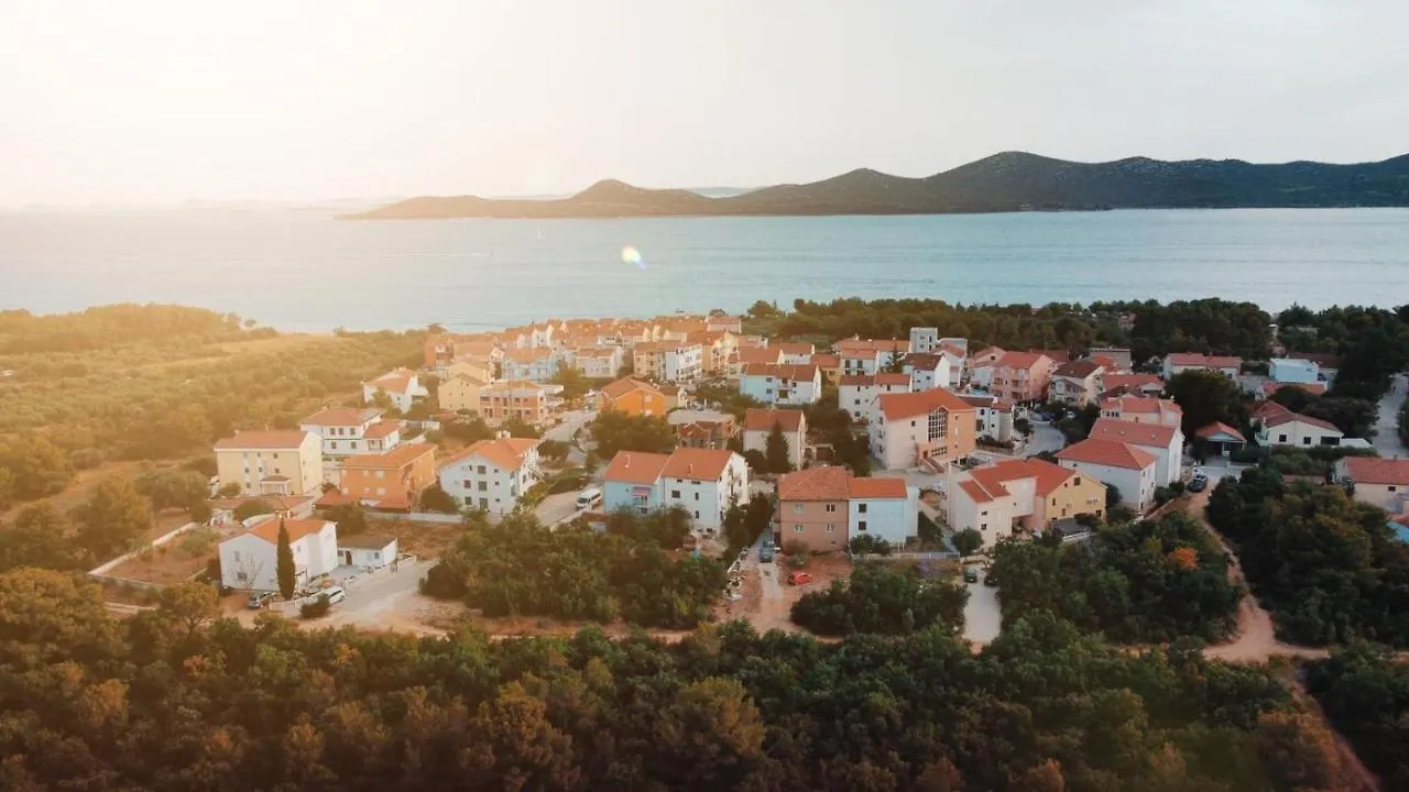 Apartment Mladen Biograd Na Moru
