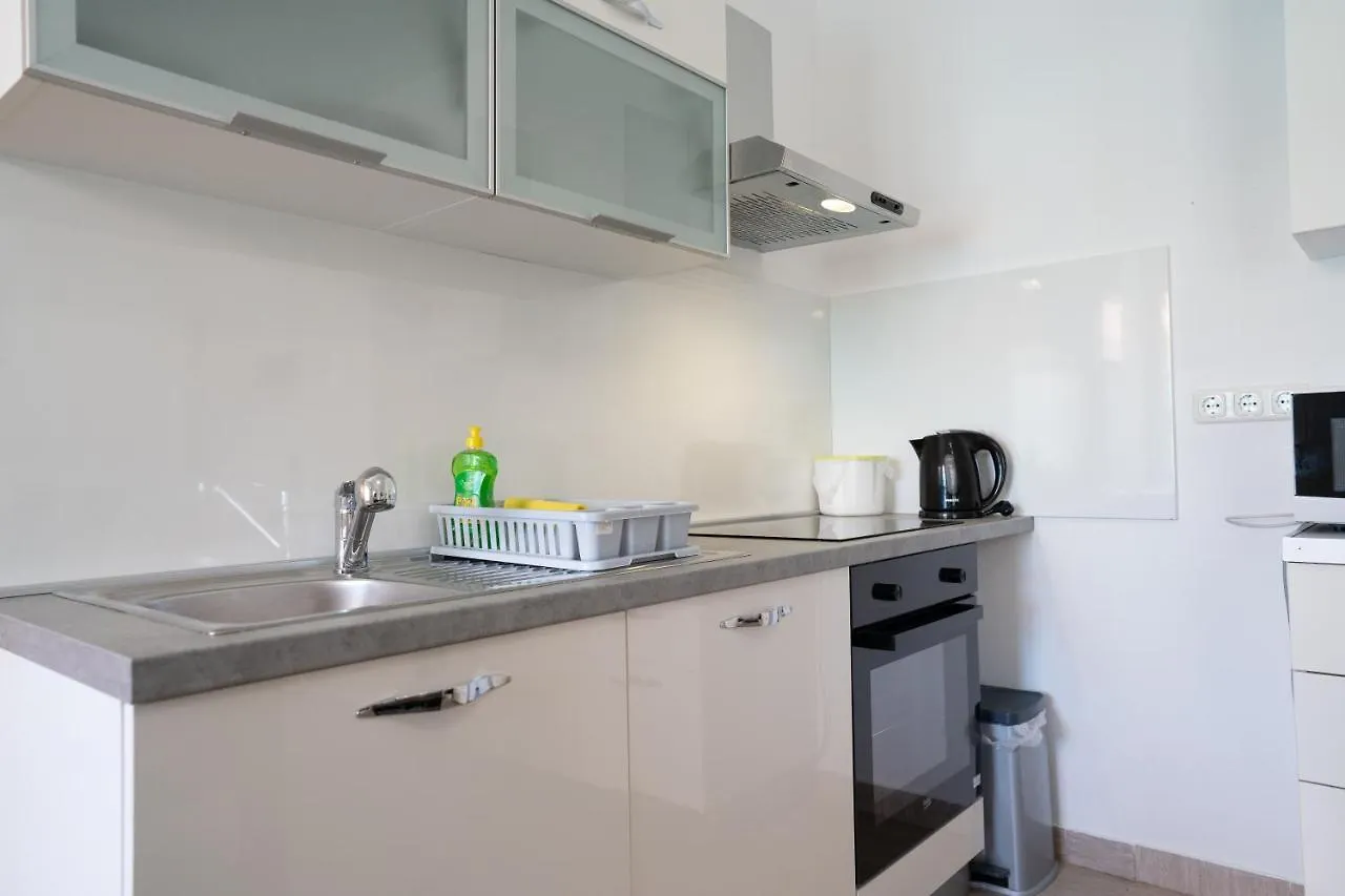 Apartment Mladen Biograd Na Moru