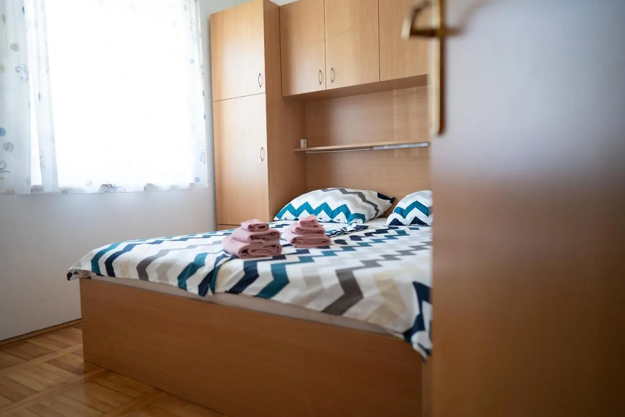 Apartment Mladen Biograd Na Moru